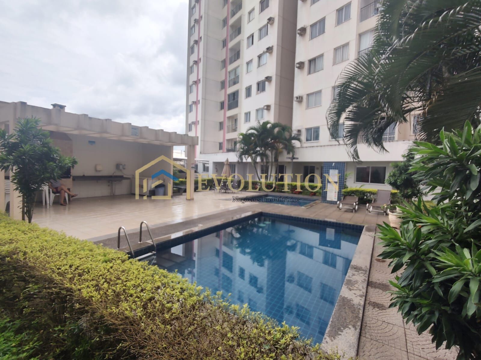 Apartamento à venda com 2 quartos, 48m² - Foto 17
