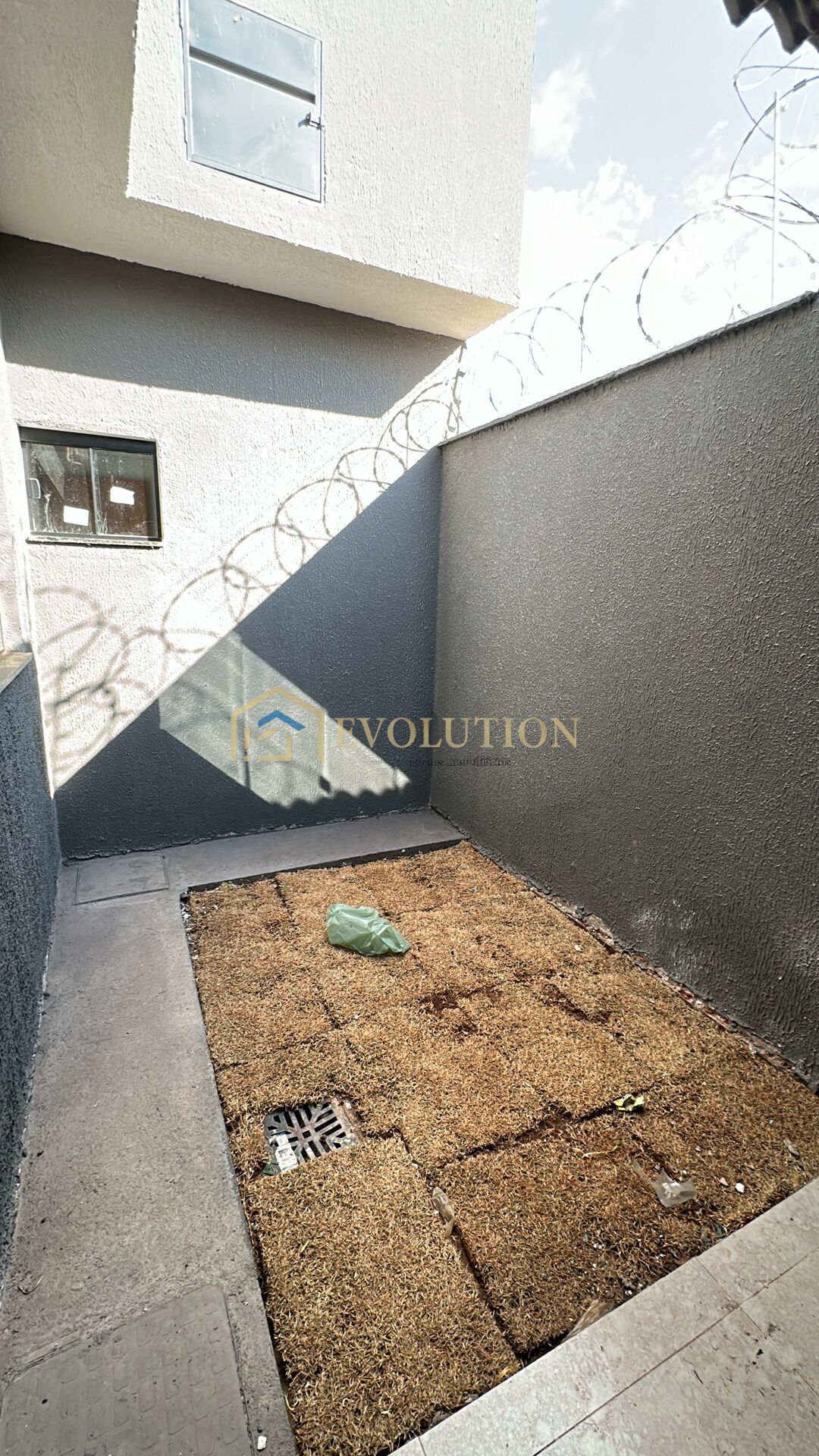 Casa à venda com 2 quartos, 69m² - Foto 11