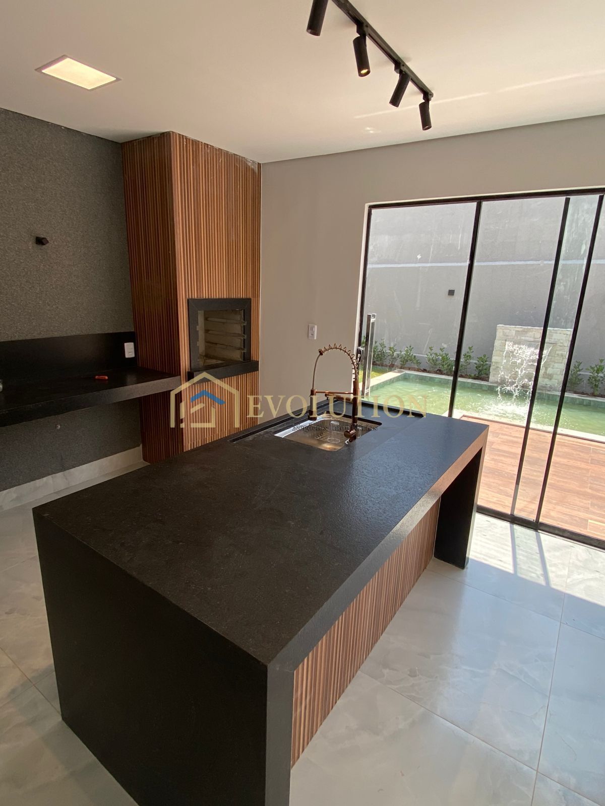 Casa, 4 quartos, 214 m² - Foto 4