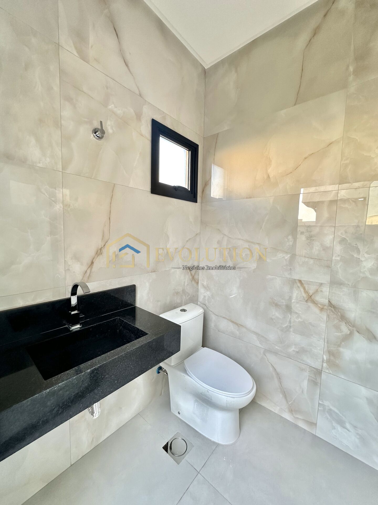 Casa à venda com 3 quartos, 175m² - Foto 11