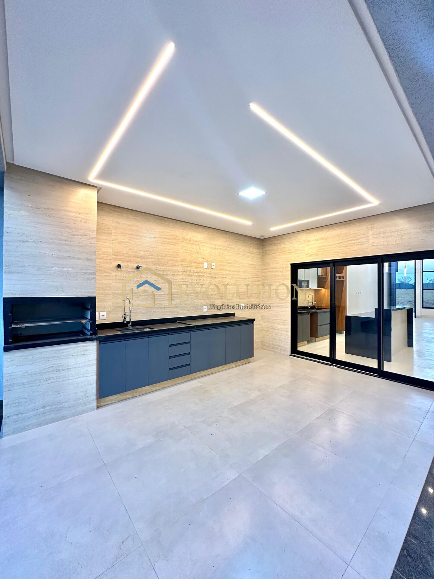 Casa à venda com 3 quartos, 175m² - Foto 15