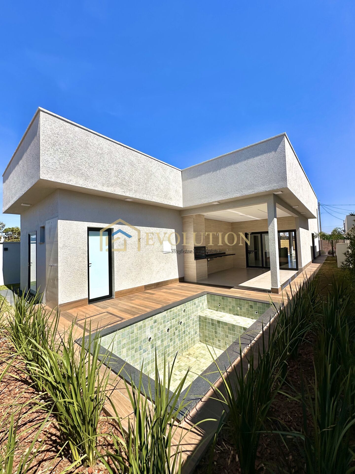 Casa à venda com 3 quartos, 175m² - Foto 17