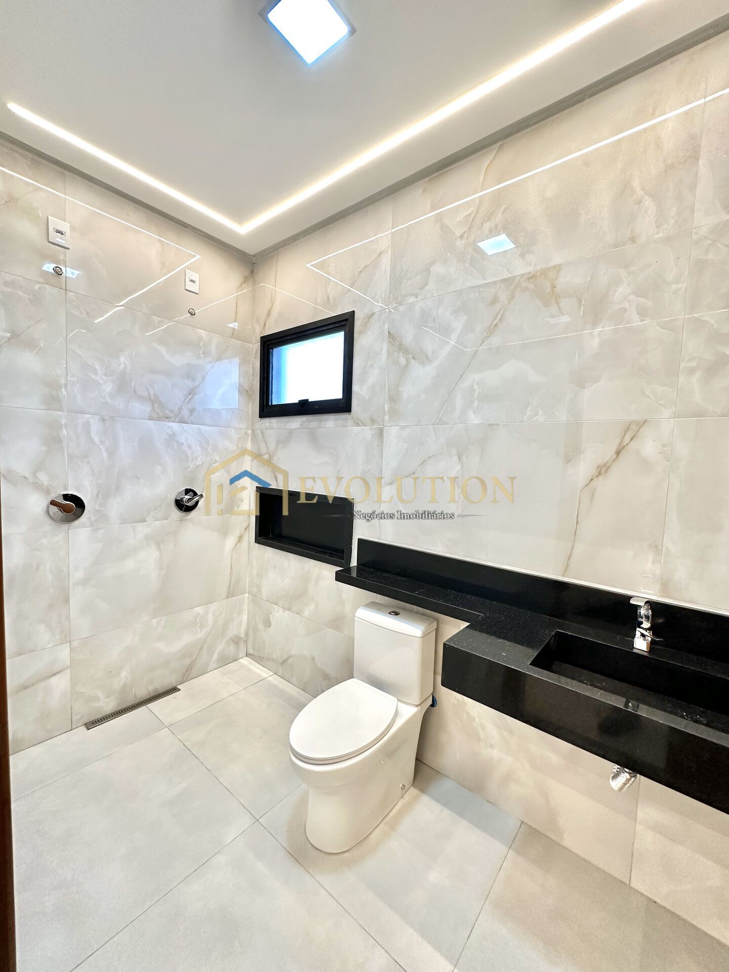 Casa à venda com 3 quartos, 175m² - Foto 20