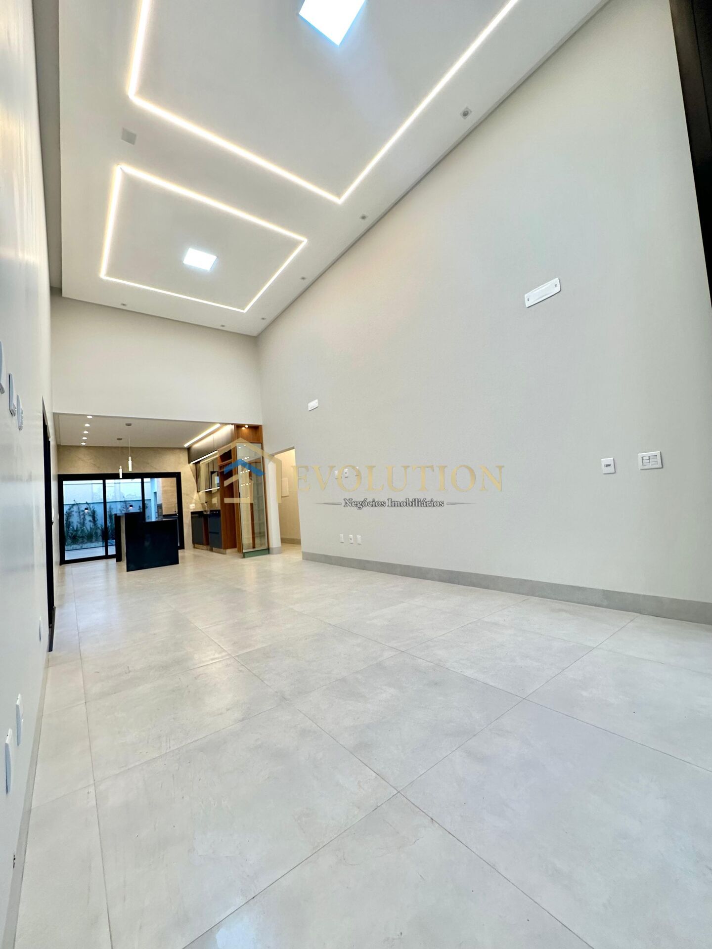 Casa à venda com 3 quartos, 175m² - Foto 5