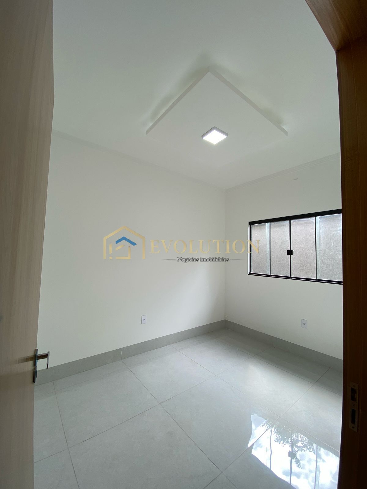 Casa à venda com 3 quartos, 170m² - Foto 9