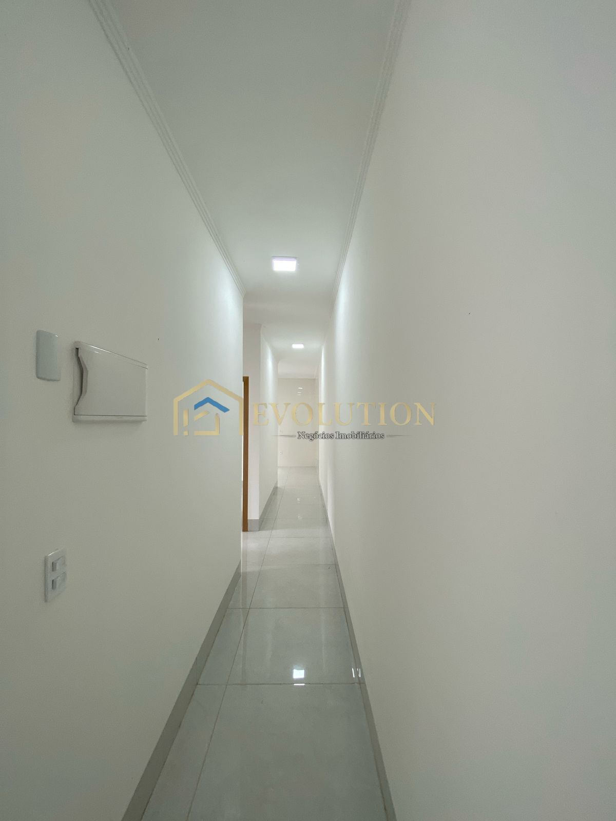 Casa à venda com 3 quartos, 170m² - Foto 10