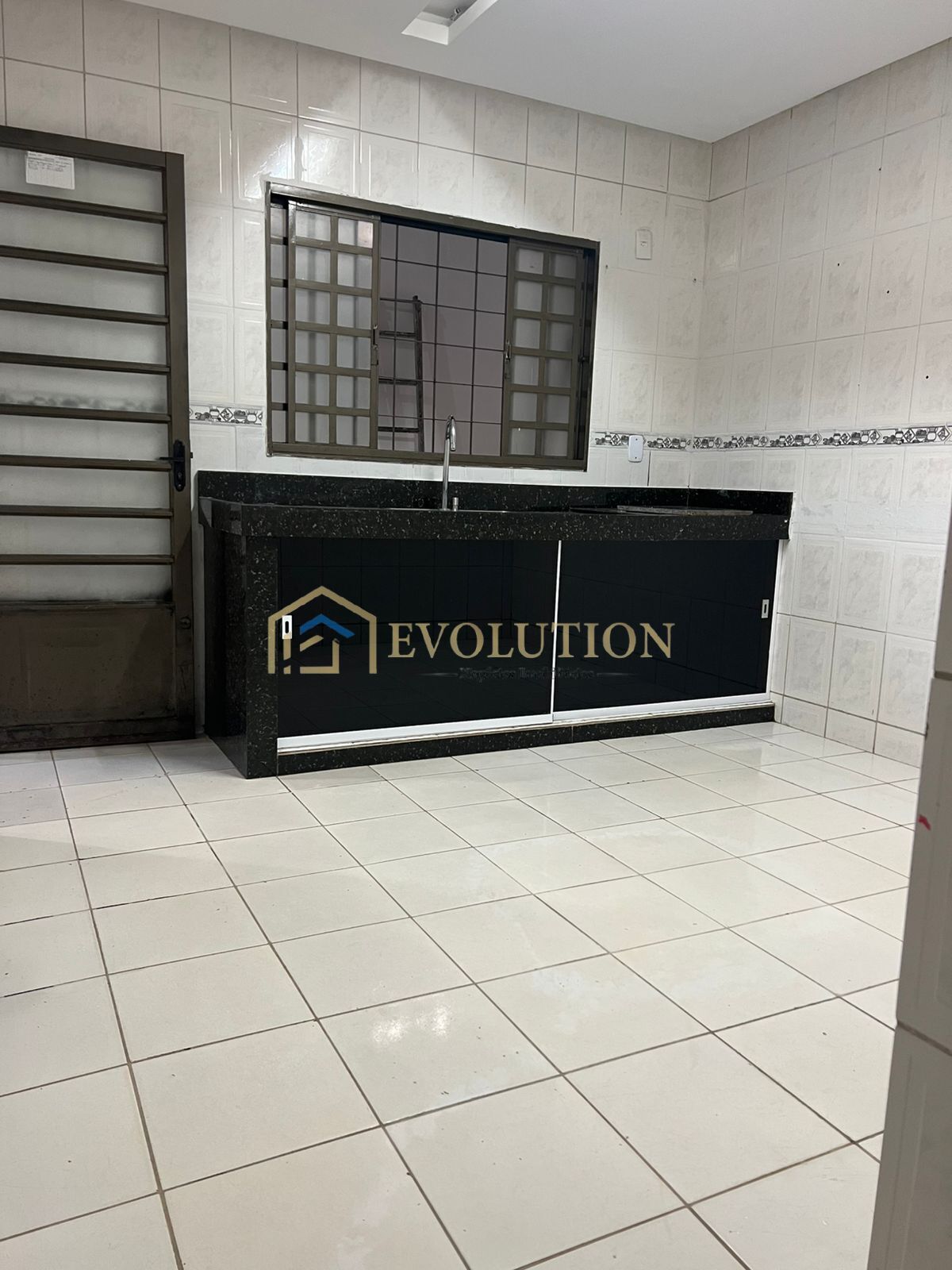 Casa para alugar com 3 quartos, 170m² - Foto 5