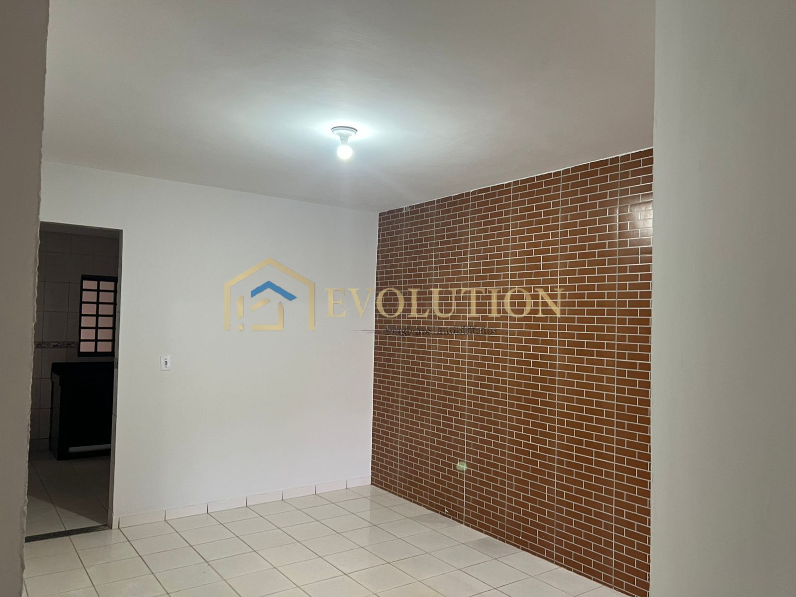 Casa para alugar com 3 quartos, 170m² - Foto 2