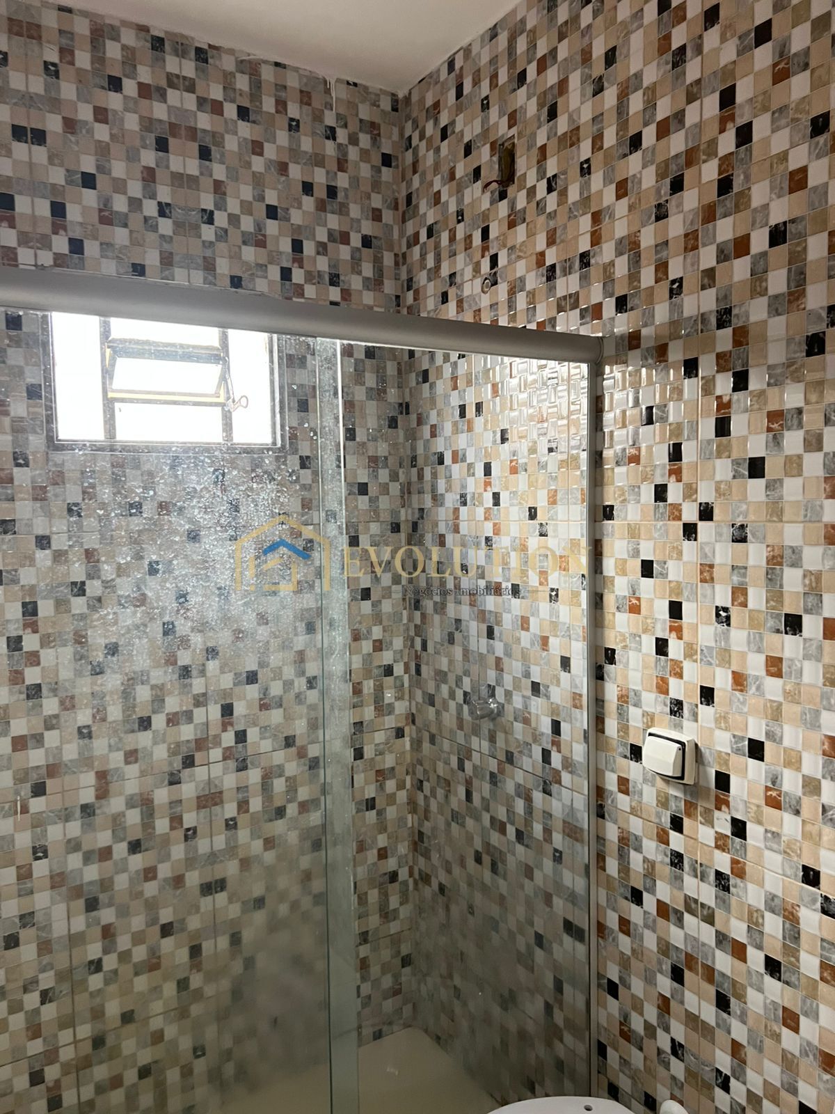 Casa para alugar com 3 quartos, 170m² - Foto 3