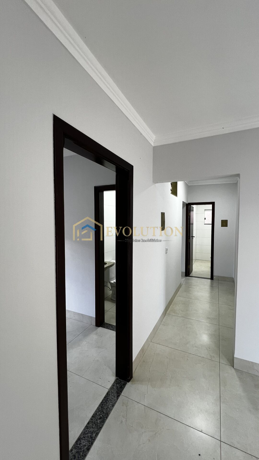 Casa à venda com 3 quartos, 220m² - Foto 15