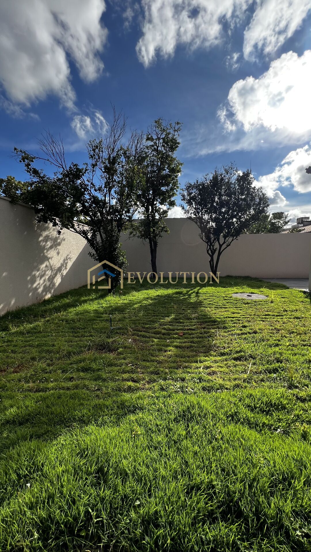 Casa à venda com 3 quartos, 220m² - Foto 17