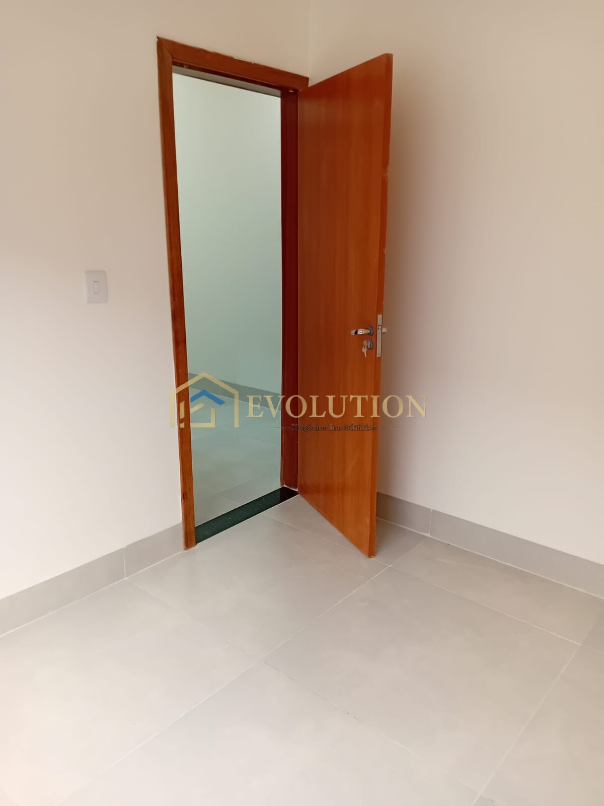 Casa à venda com 3 quartos, 106m² - Foto 9