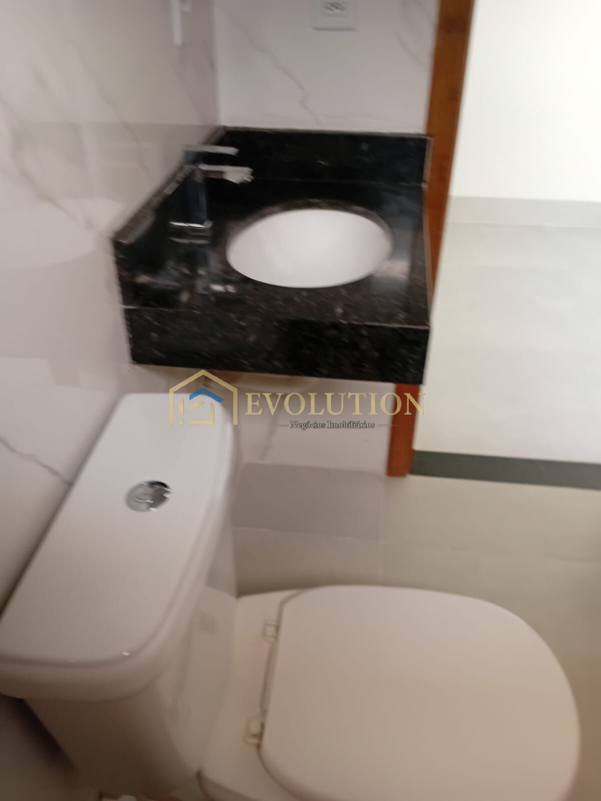 Casa à venda com 3 quartos, 106m² - Foto 7
