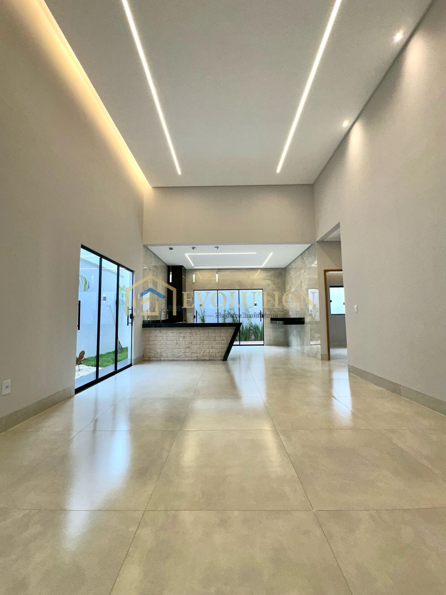 Casa à venda com 3 quartos, 124m² - Foto 9
