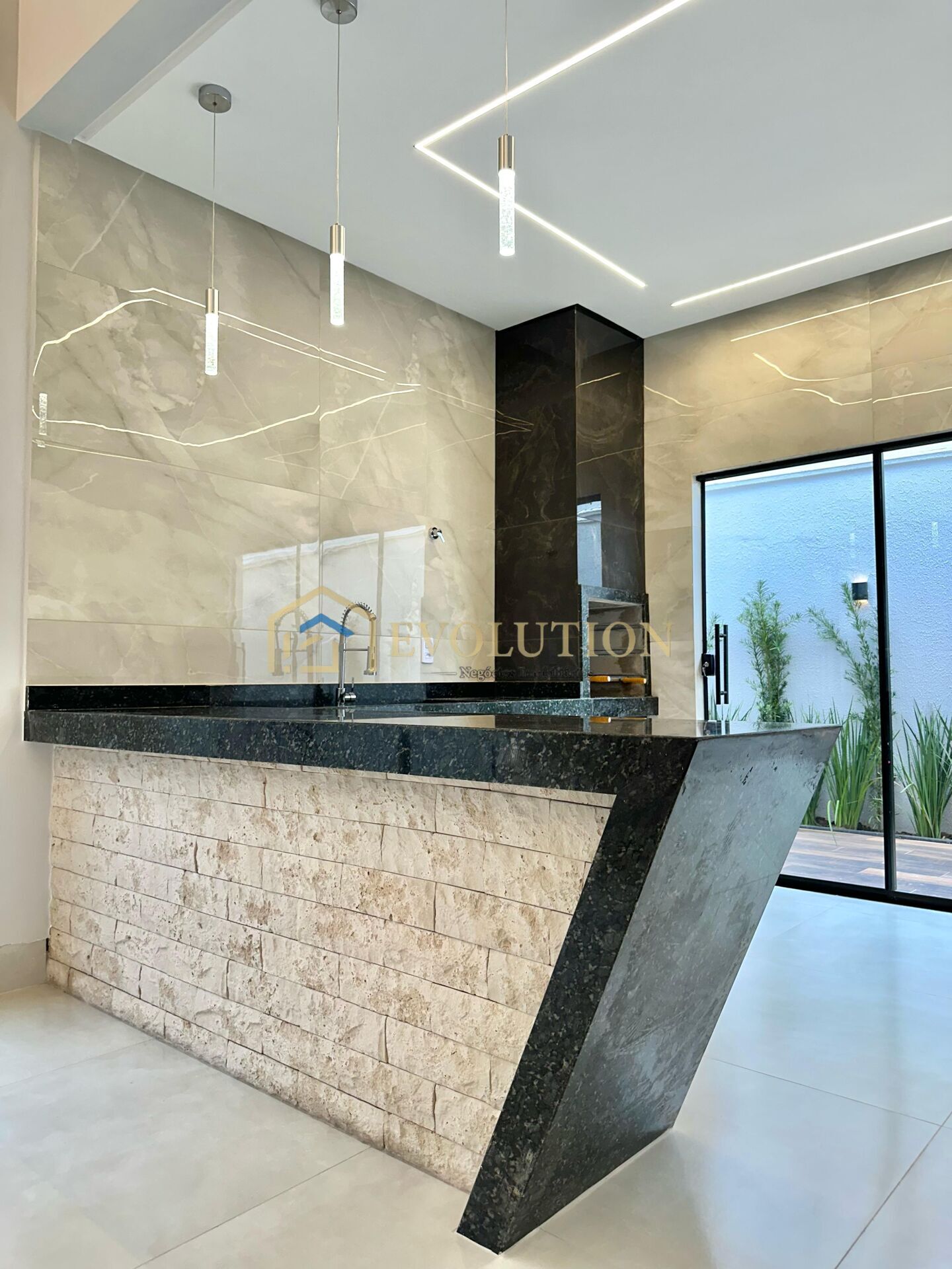 Casa à venda com 3 quartos, 124m² - Foto 6