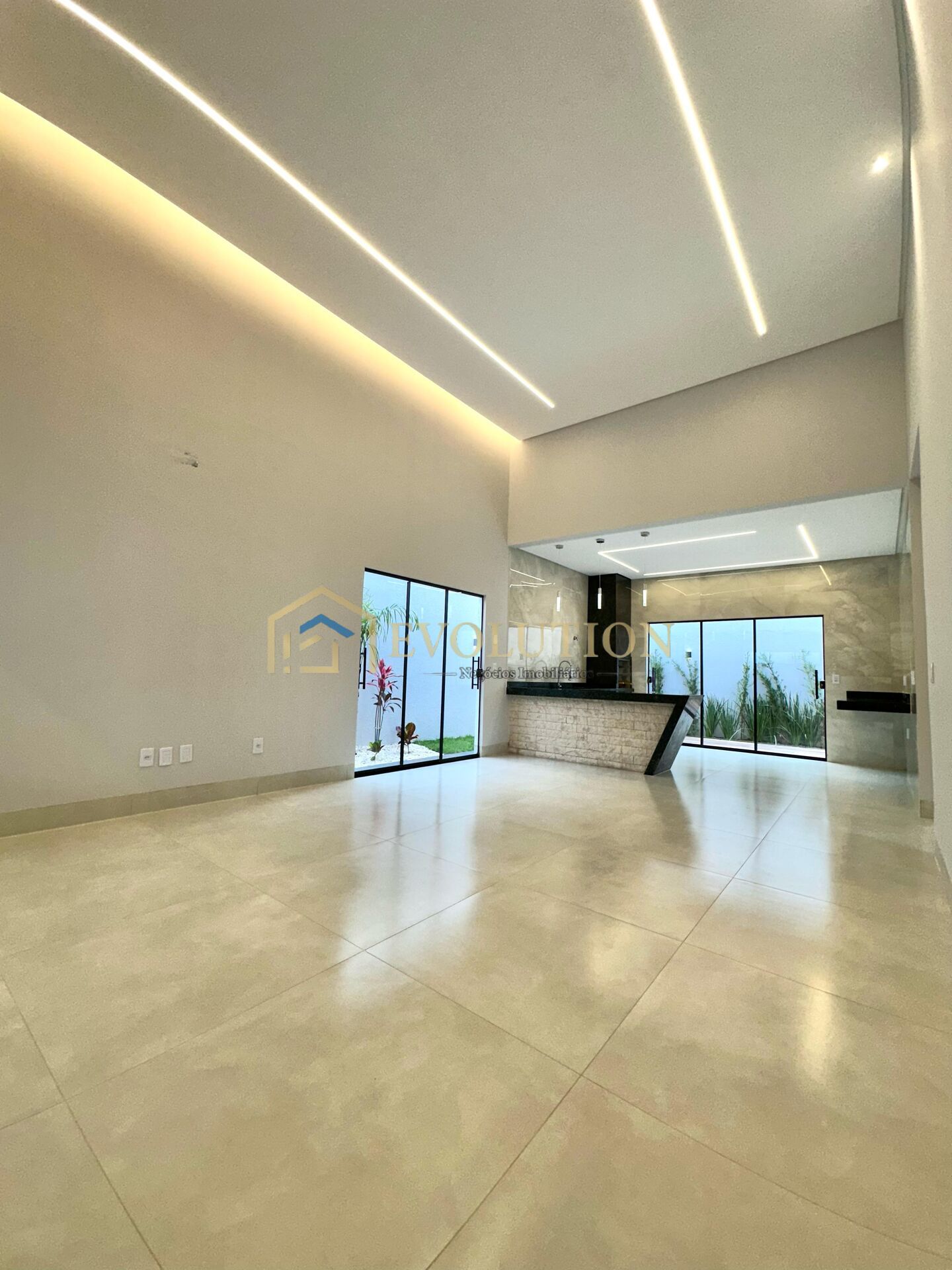 Casa à venda com 3 quartos, 124m² - Foto 8