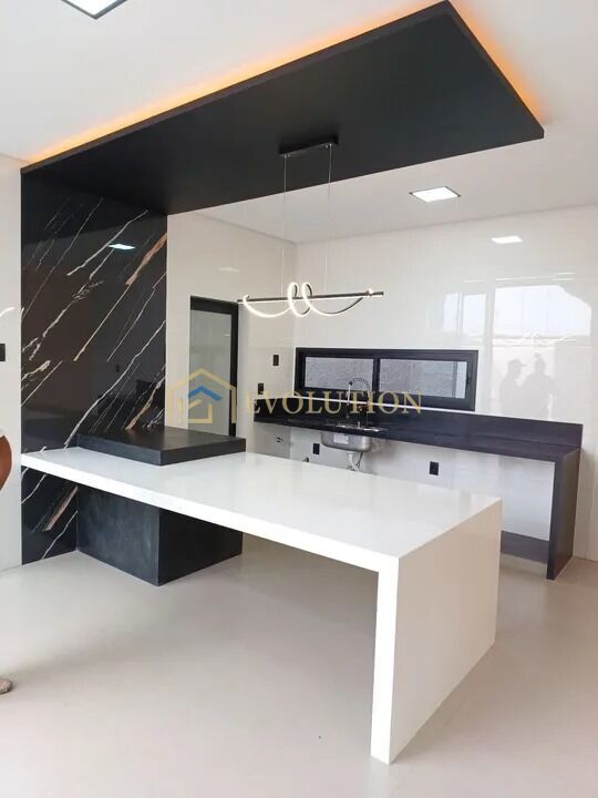Casa à venda com 4 quartos, 238m² - Foto 12