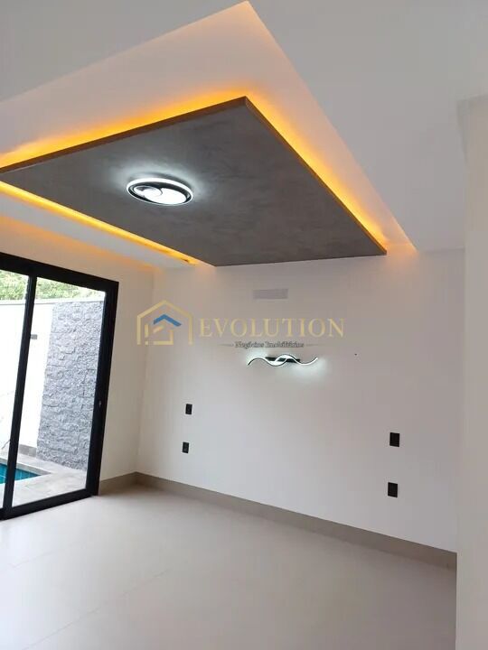 Casa à venda com 4 quartos, 238m² - Foto 8
