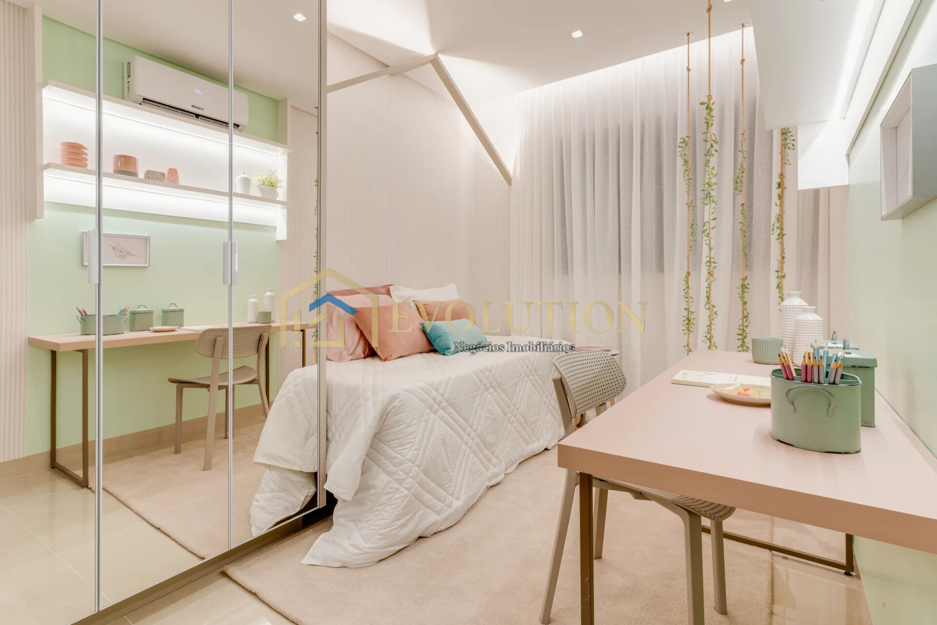 Apartamento à venda com 3 quartos, 84m² - Foto 4