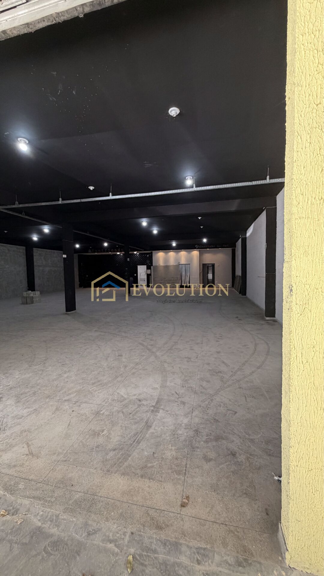 Loja-Salão, 400 m² - Foto 2
