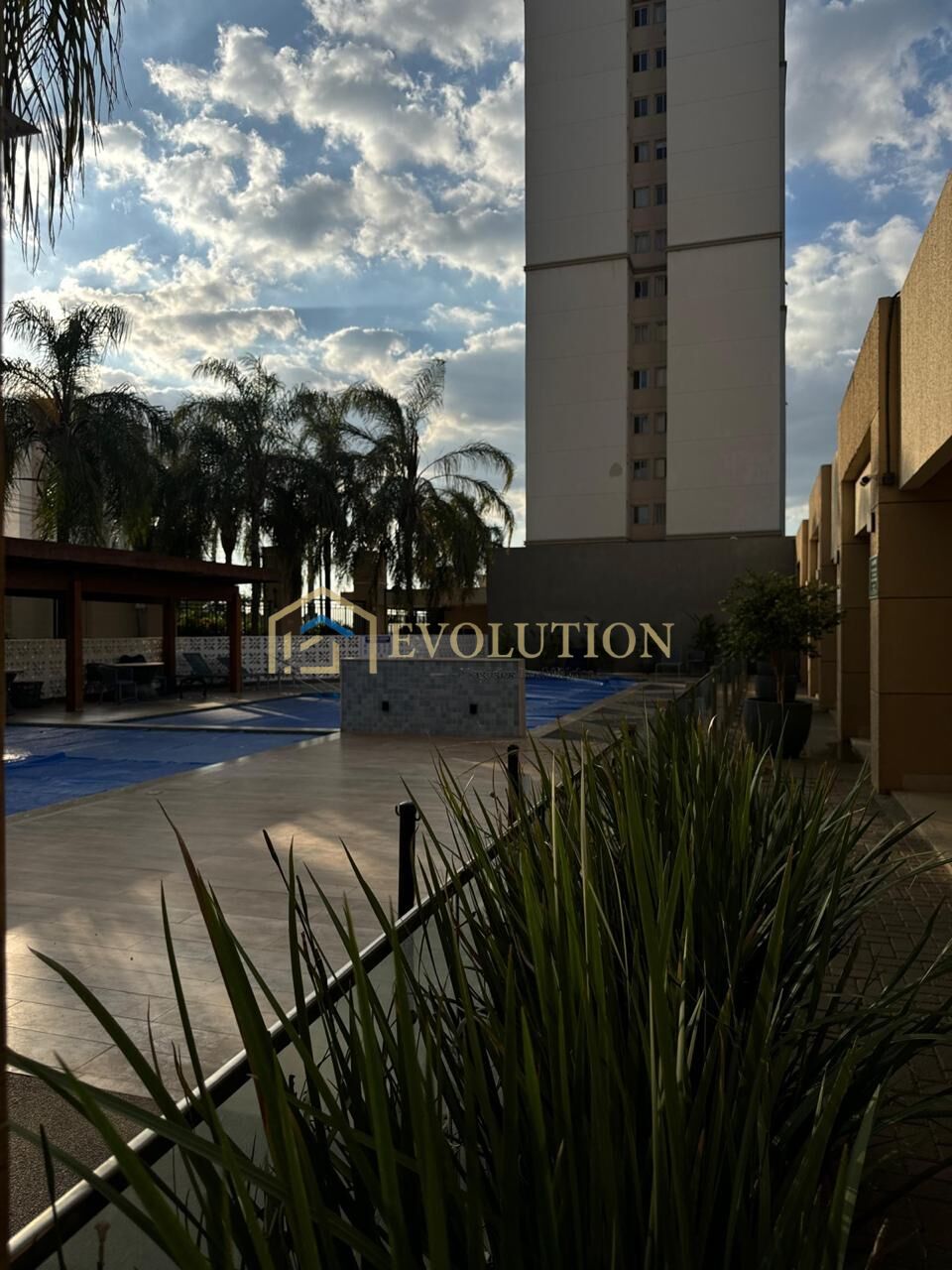 Apartamento à venda com 3 quartos, 76m² - Foto 25