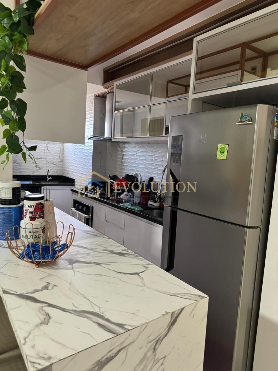 Apartamento à venda com 3 quartos, 76m² - Foto 3