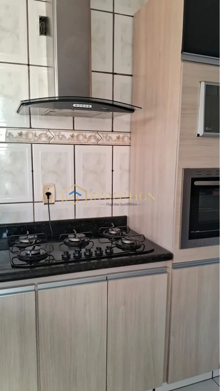 Casa à venda com 3 quartos, 300m² - Foto 12