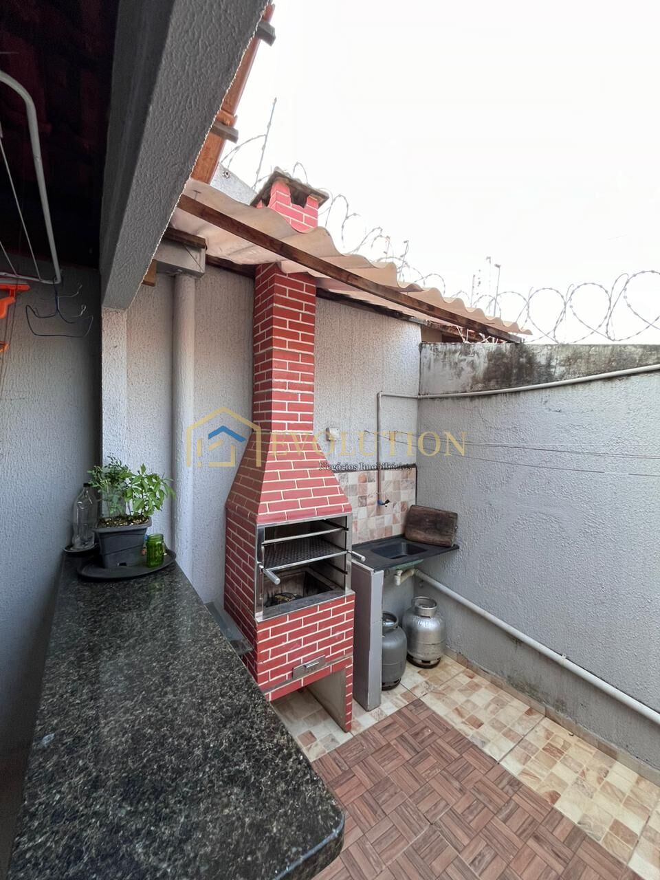 Casa à venda com 2 quartos, 180m² - Foto 16