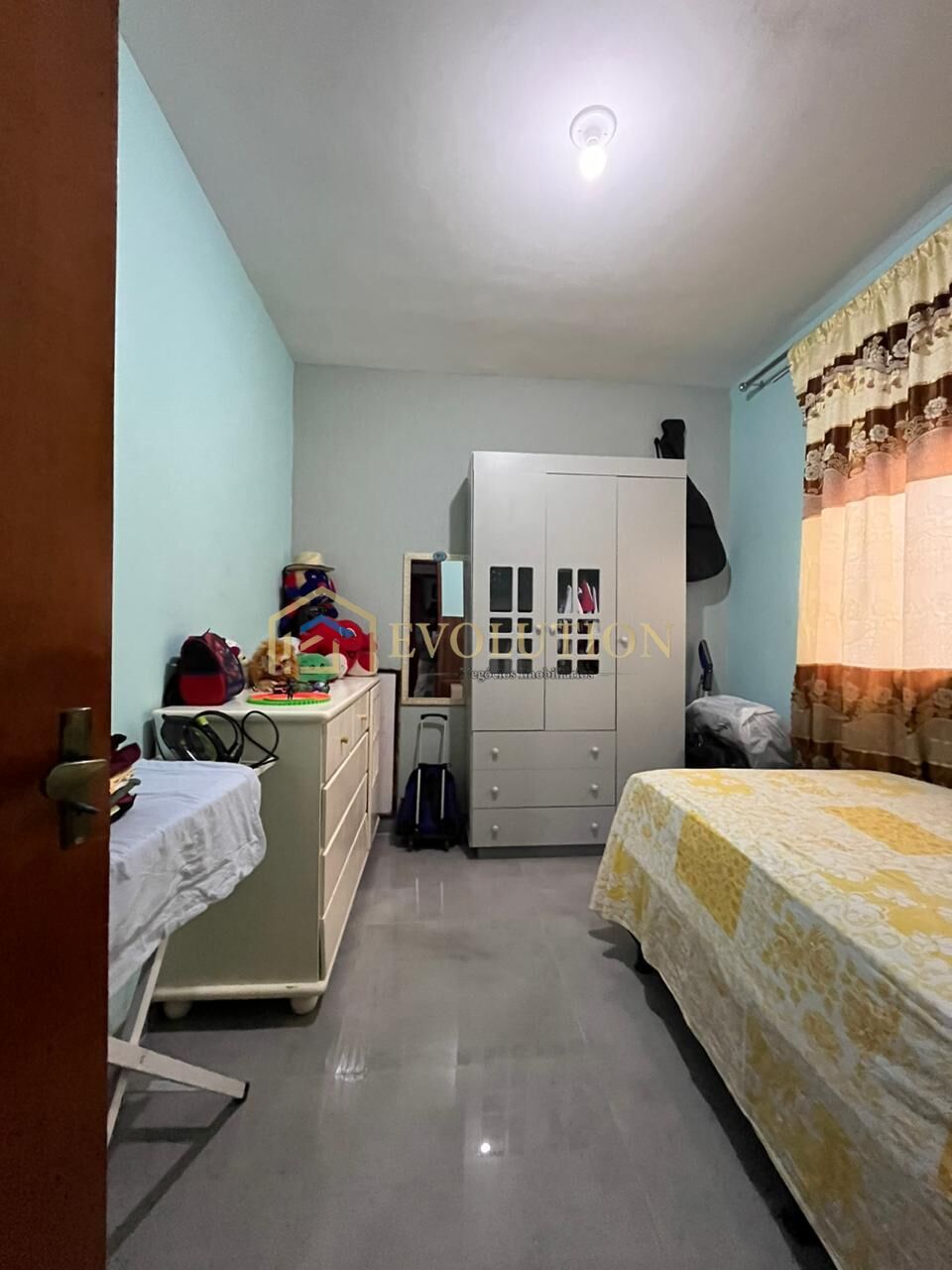 Casa à venda com 2 quartos, 180m² - Foto 8
