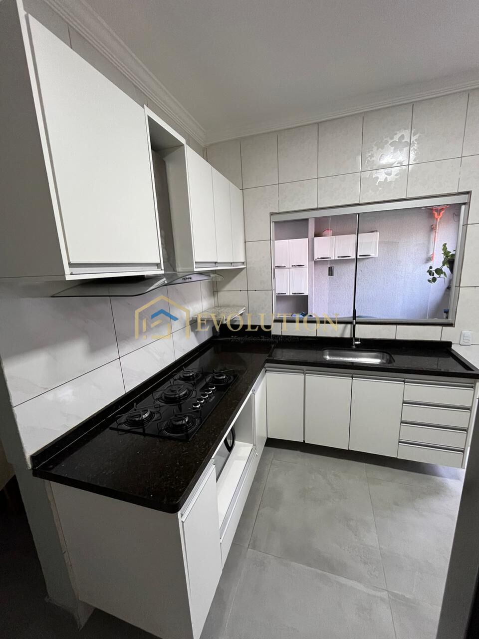 Casa à venda com 2 quartos, 180m² - Foto 6