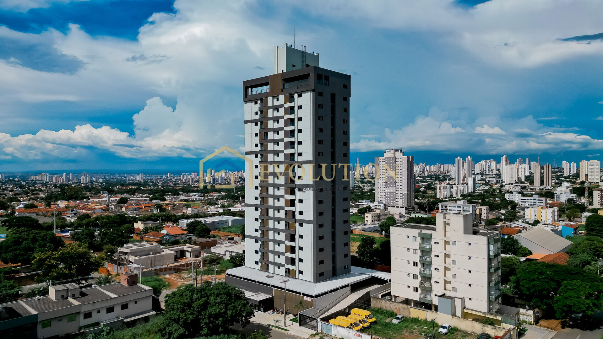 Apartamento à venda com 3 quartos, 73m² - Foto 3