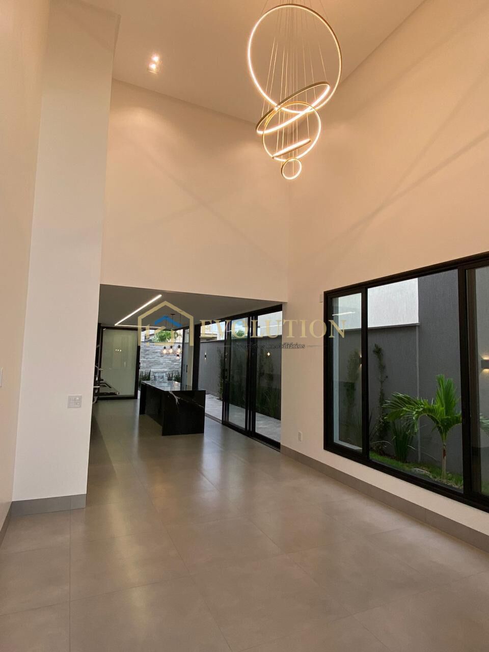 Casa de Condomínio à venda com 3 quartos, 155m² - Foto 2