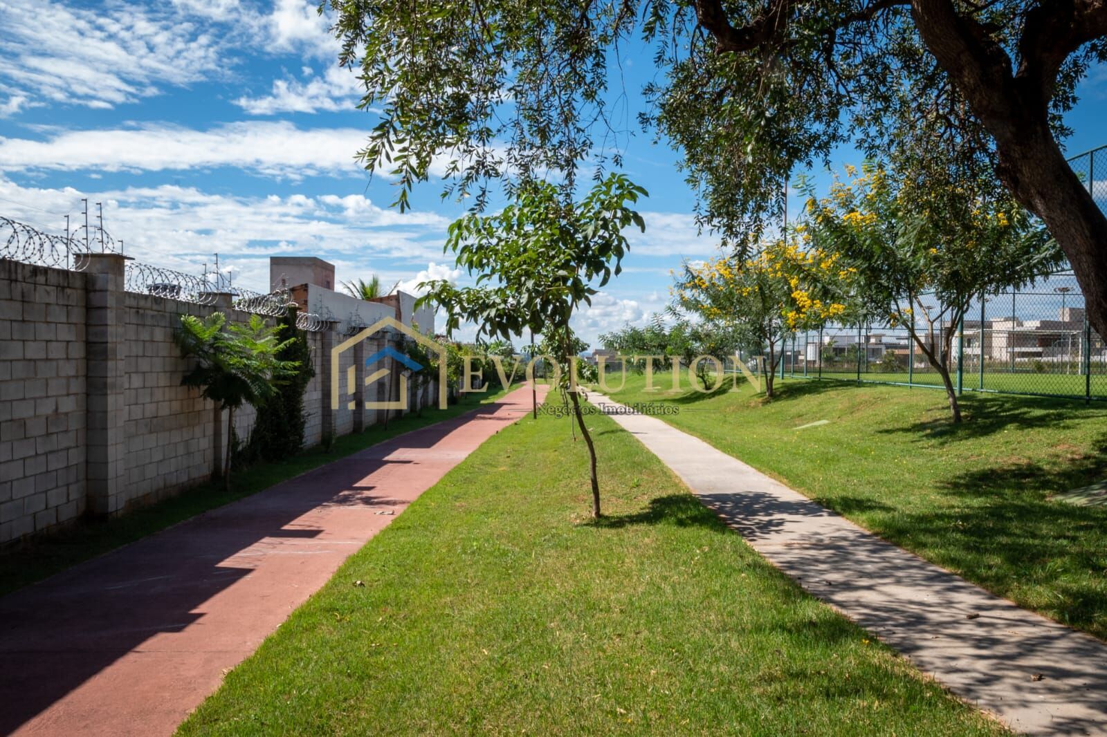 Casa de Condomínio à venda com 3 quartos, 155m² - Foto 31