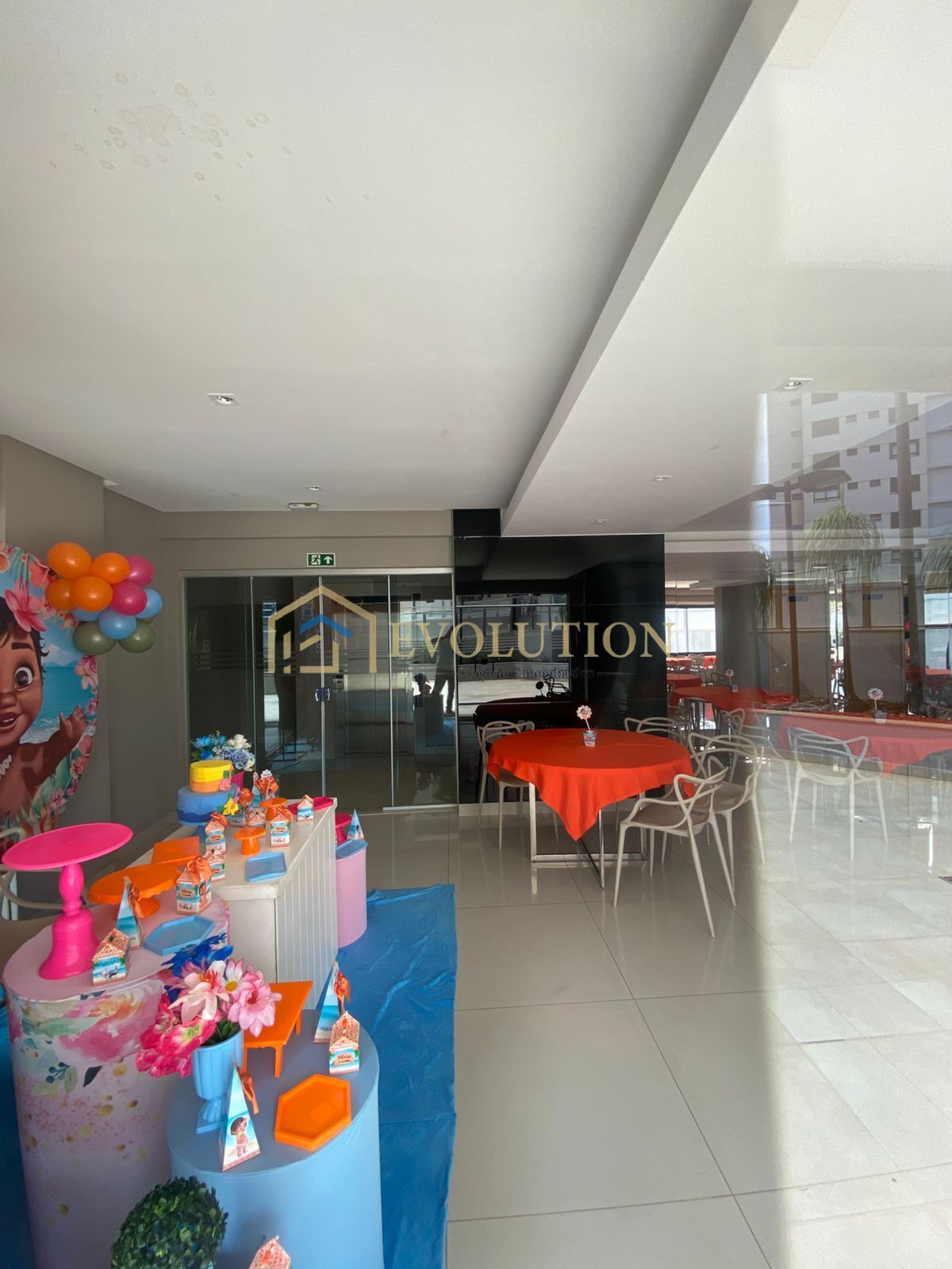 Apartamento para alugar com 3 quartos, 97m² - Foto 28