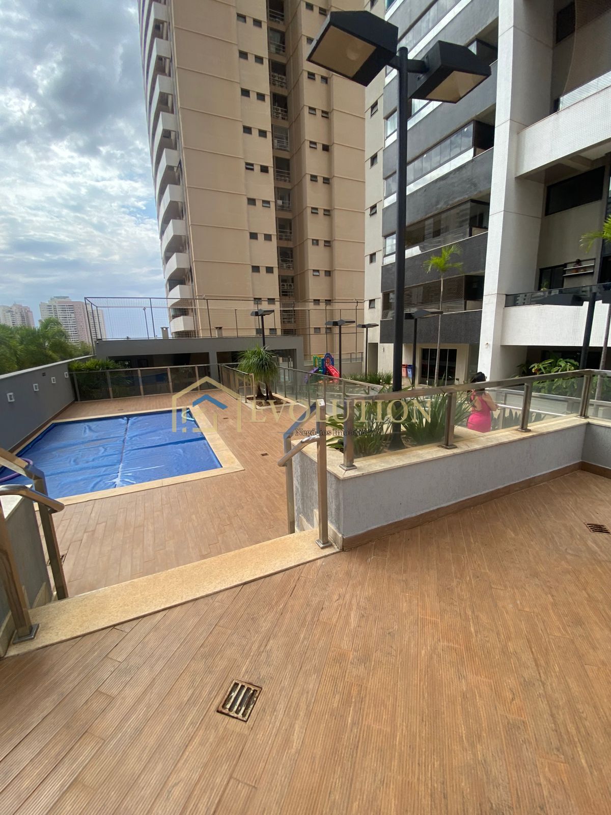 Apartamento para alugar com 3 quartos, 97m² - Foto 29