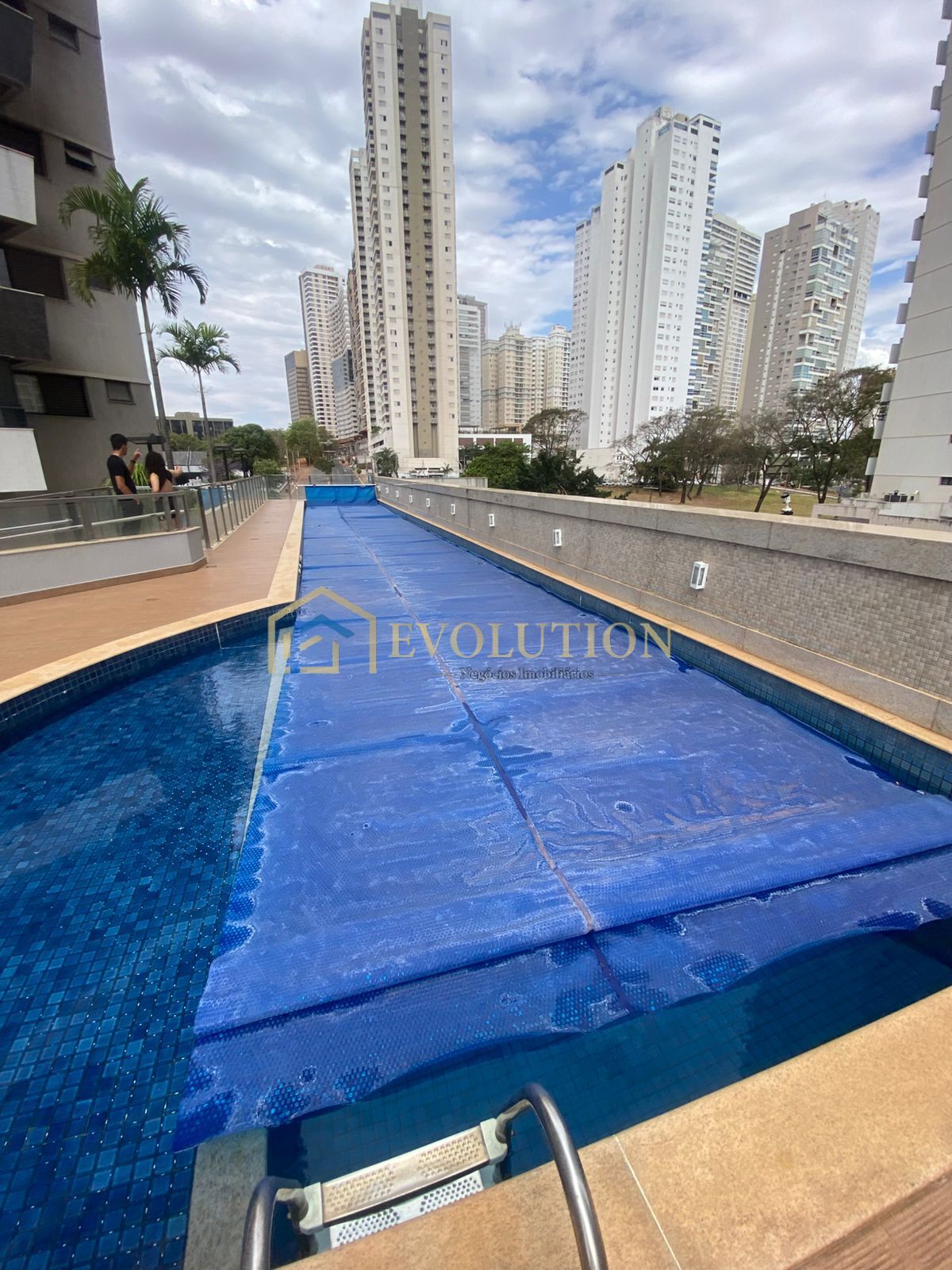 Apartamento para alugar com 3 quartos, 97m² - Foto 22