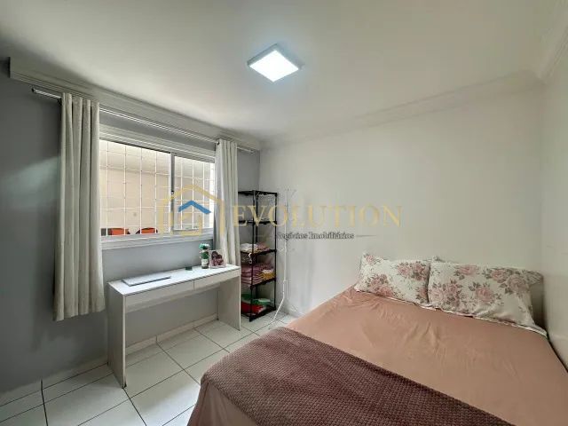 Casa à venda com 3 quartos, 201m² - Foto 10