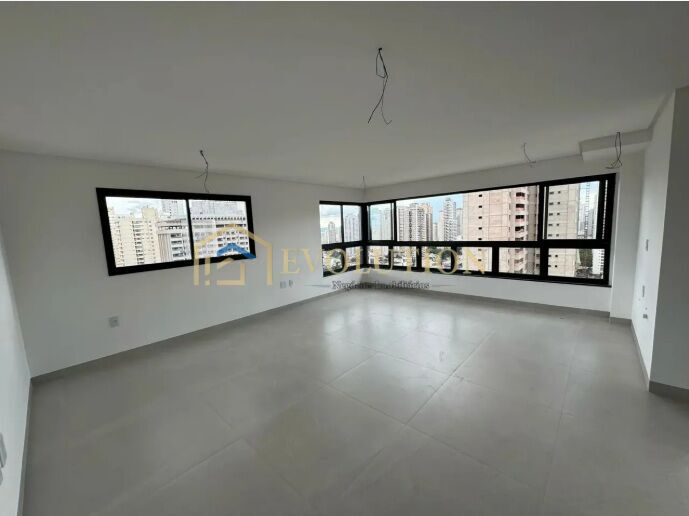 Apartamento à venda com 3 quartos, 117m² - Foto 1