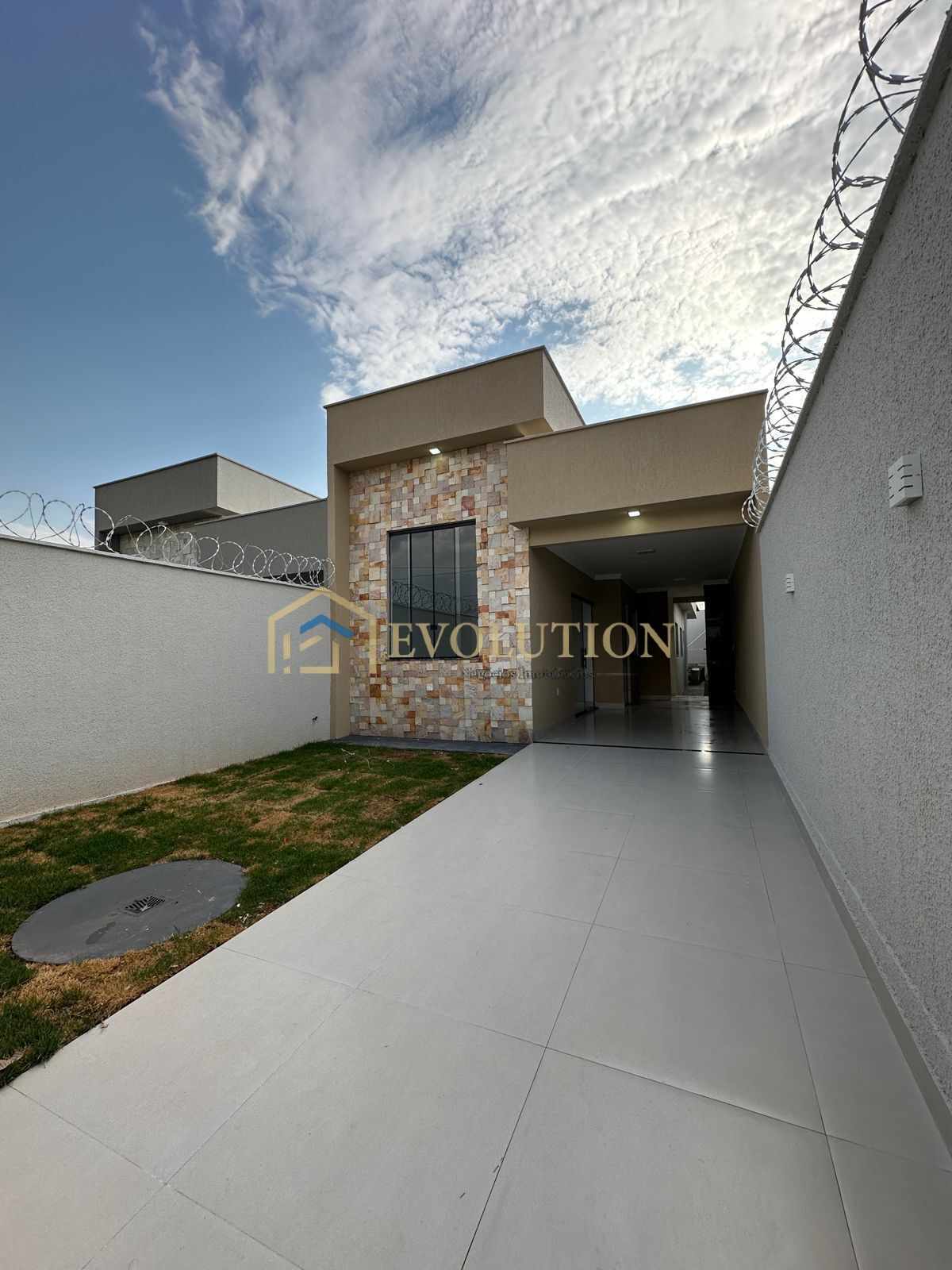 Casa, 3 quartos, 99 m² - Foto 1