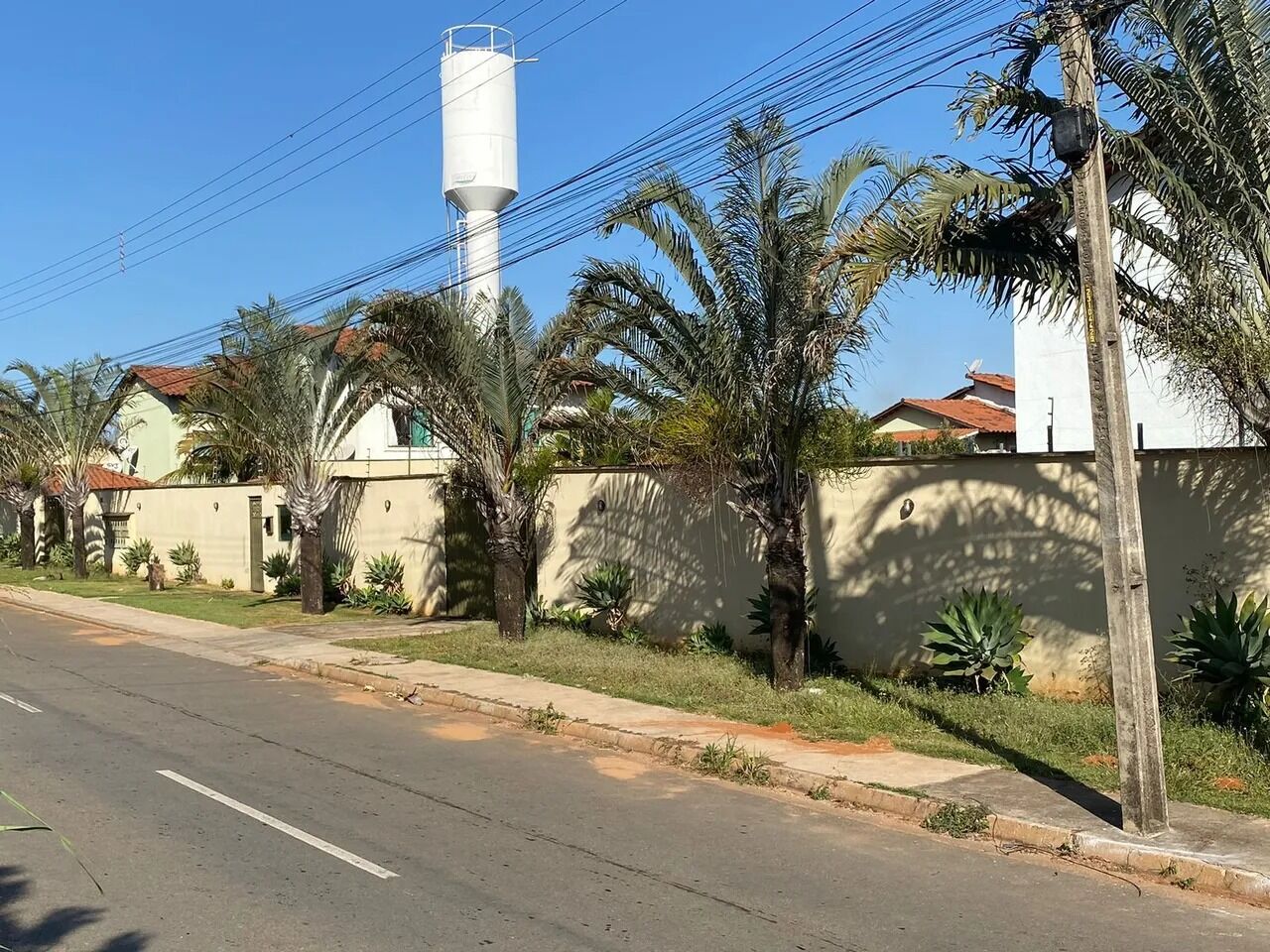 Casa à venda com 2 quartos, 65m² - Foto 16