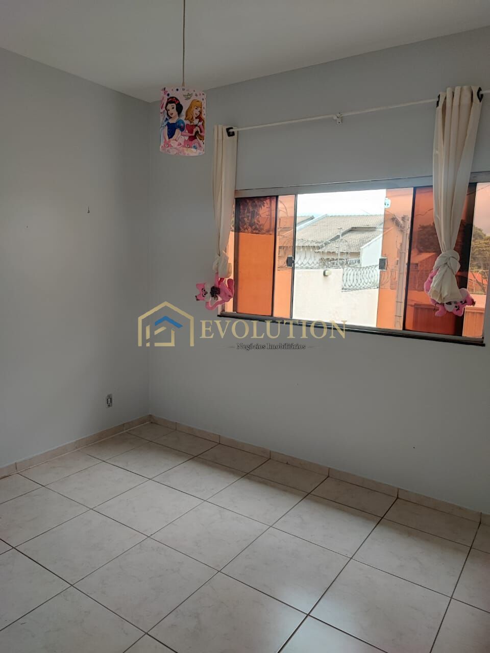 Casa à venda com 3 quartos, 130m² - Foto 13