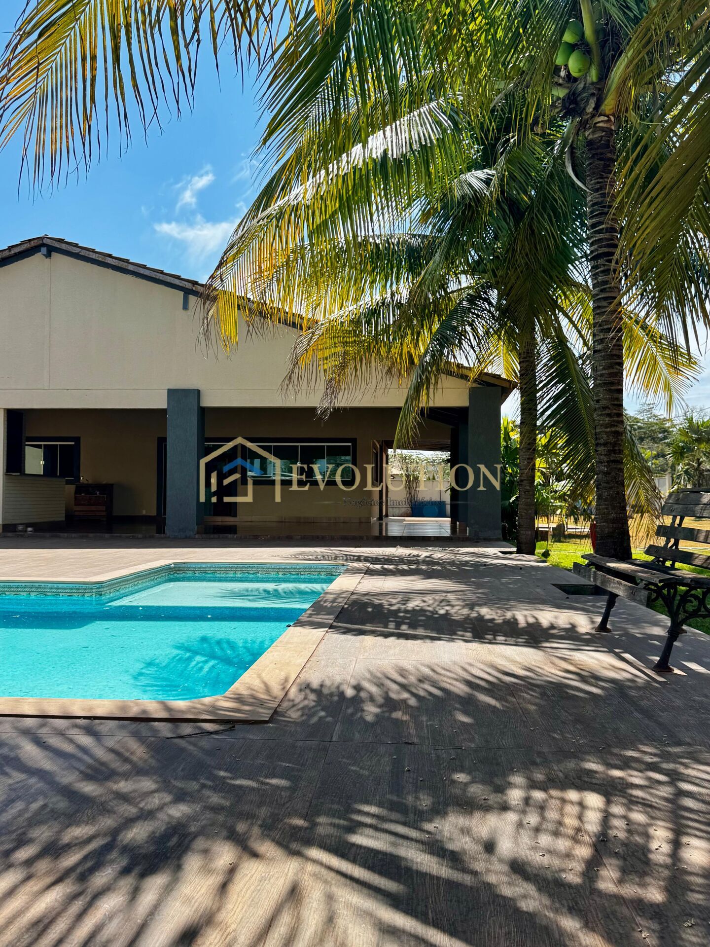 Chácara à venda com 3 quartos, 5000m² - Foto 2