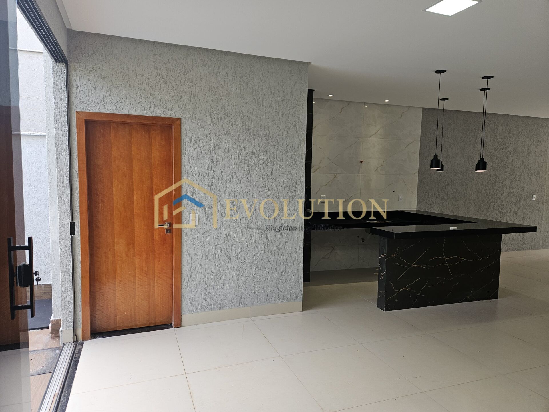 Casa à venda com 3 quartos, 212m² - Foto 10