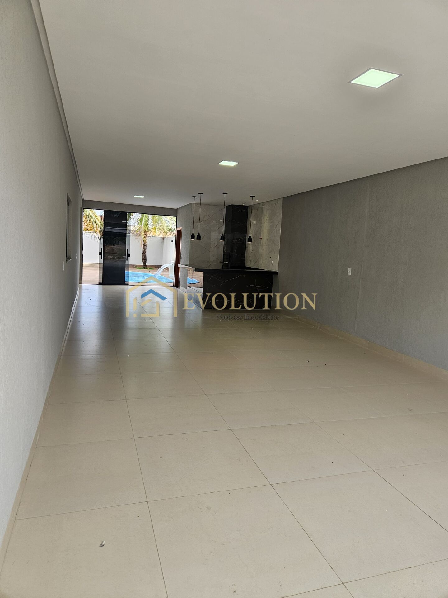 Casa à venda com 3 quartos, 212m² - Foto 5