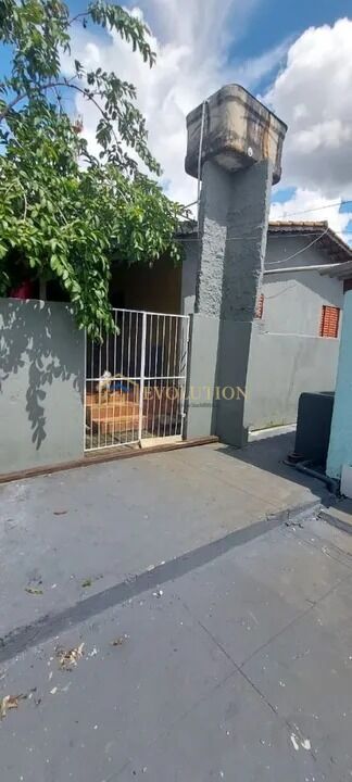 Casa à venda com 3 quartos, 406m² - Foto 2