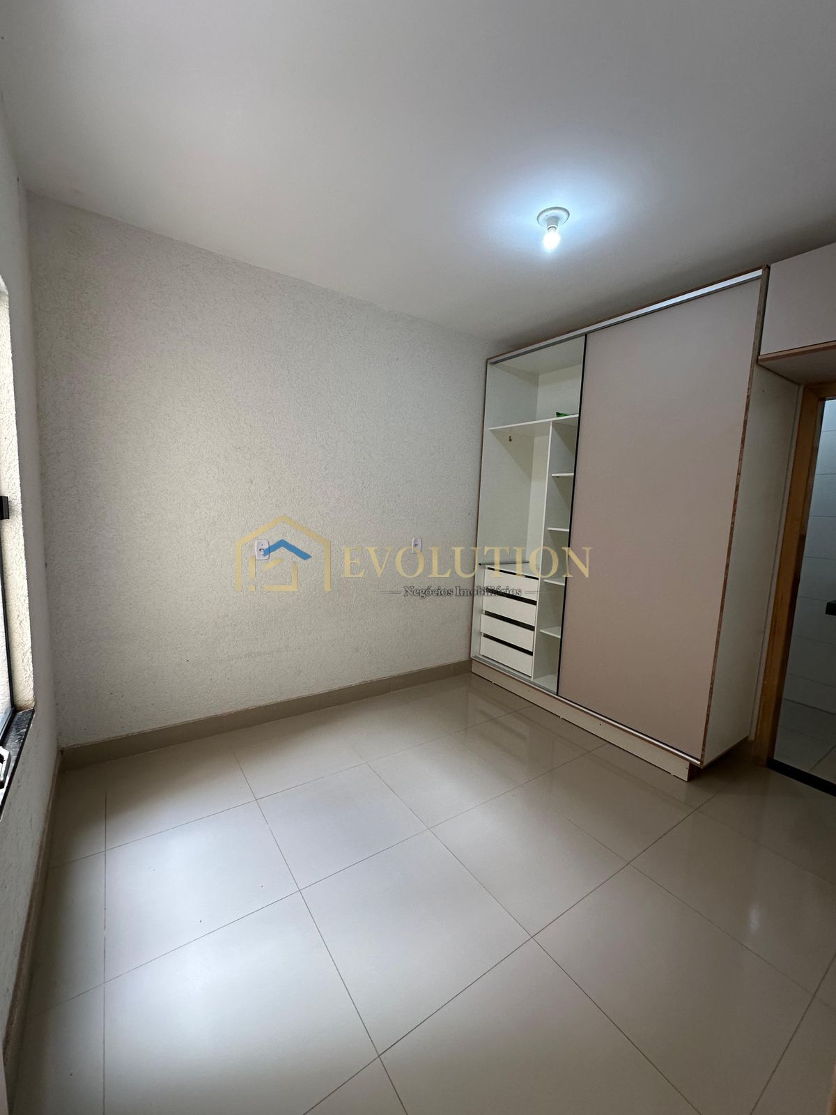Casa, 2 quartos, 91 m² - Foto 1