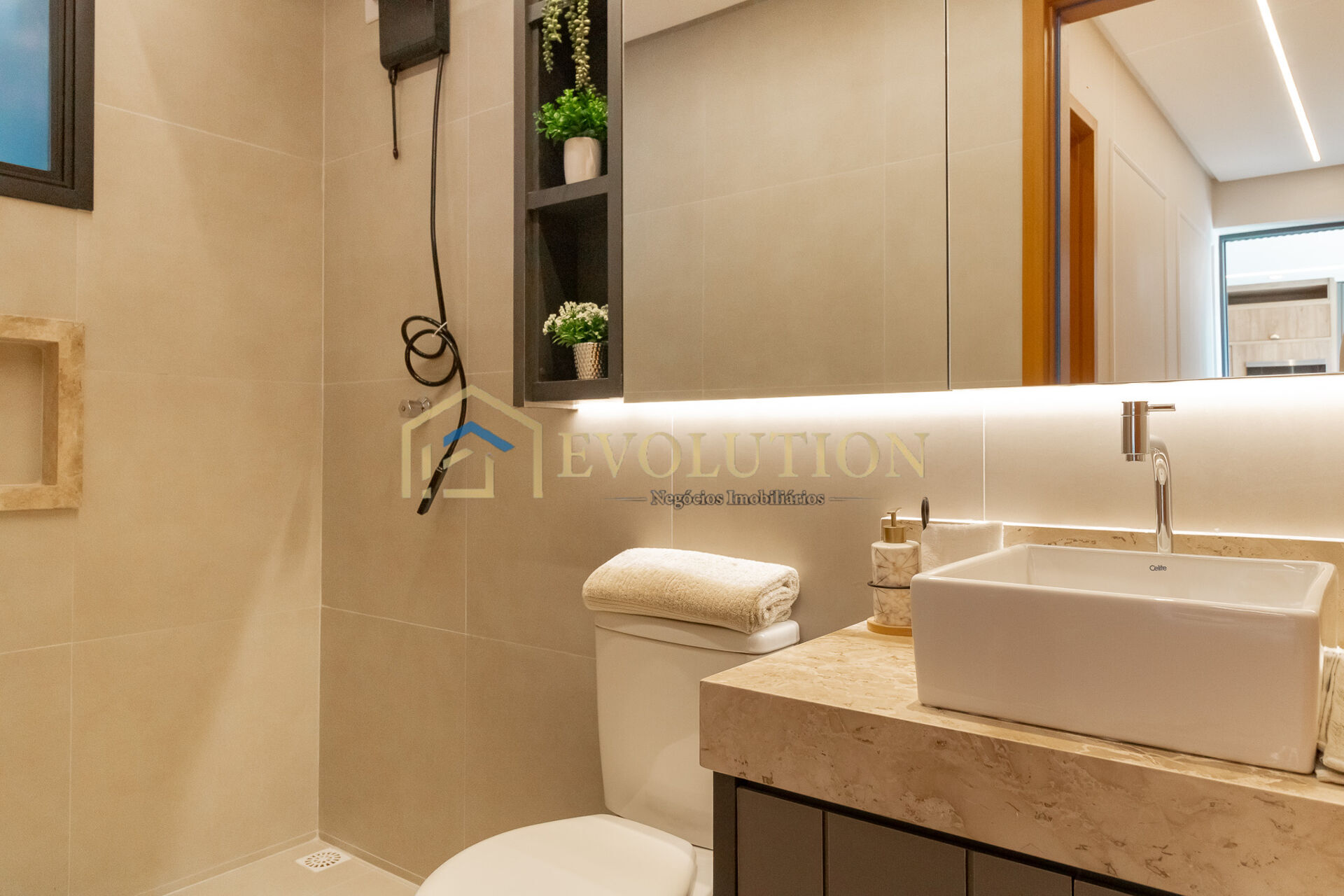 Apartamento à venda com 3 quartos, 75m² - Foto 6