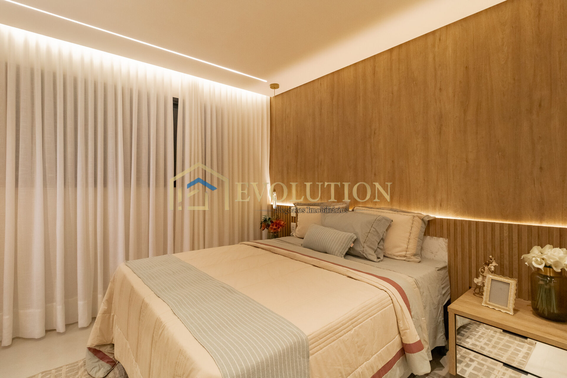 Apartamento à venda com 3 quartos, 75m² - Foto 4