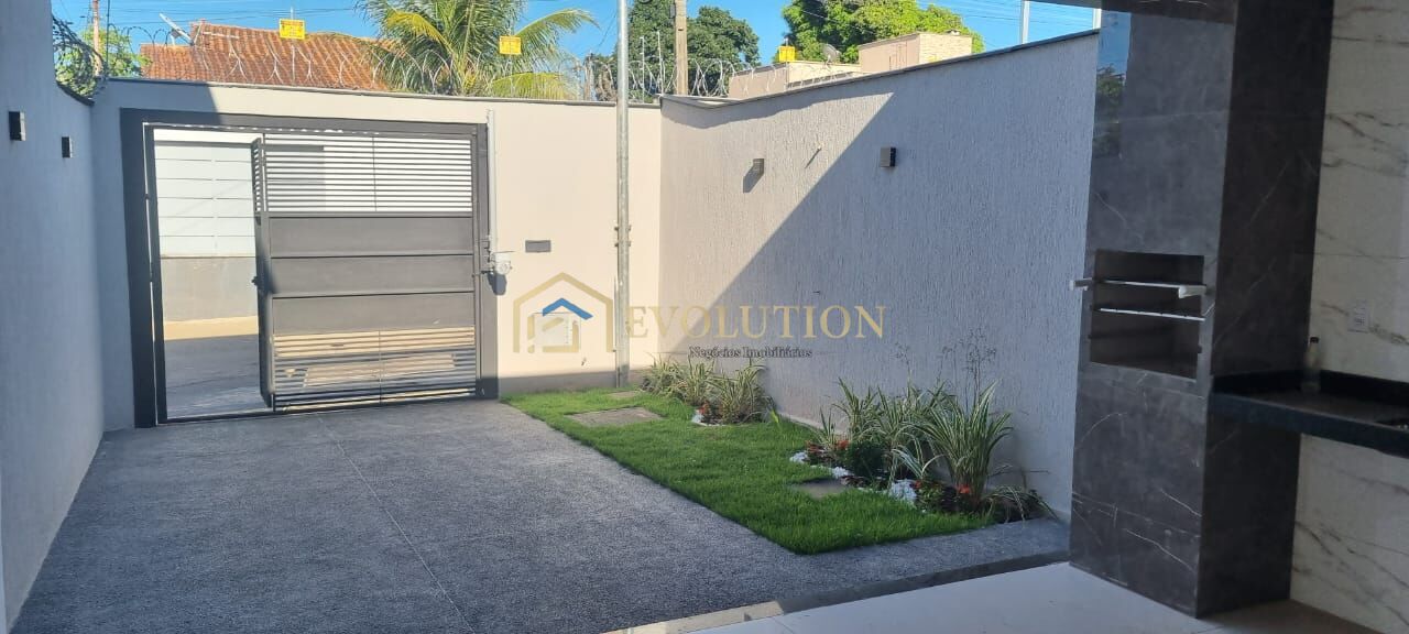 Casa à venda com 3 quartos, 95m² - Foto 2