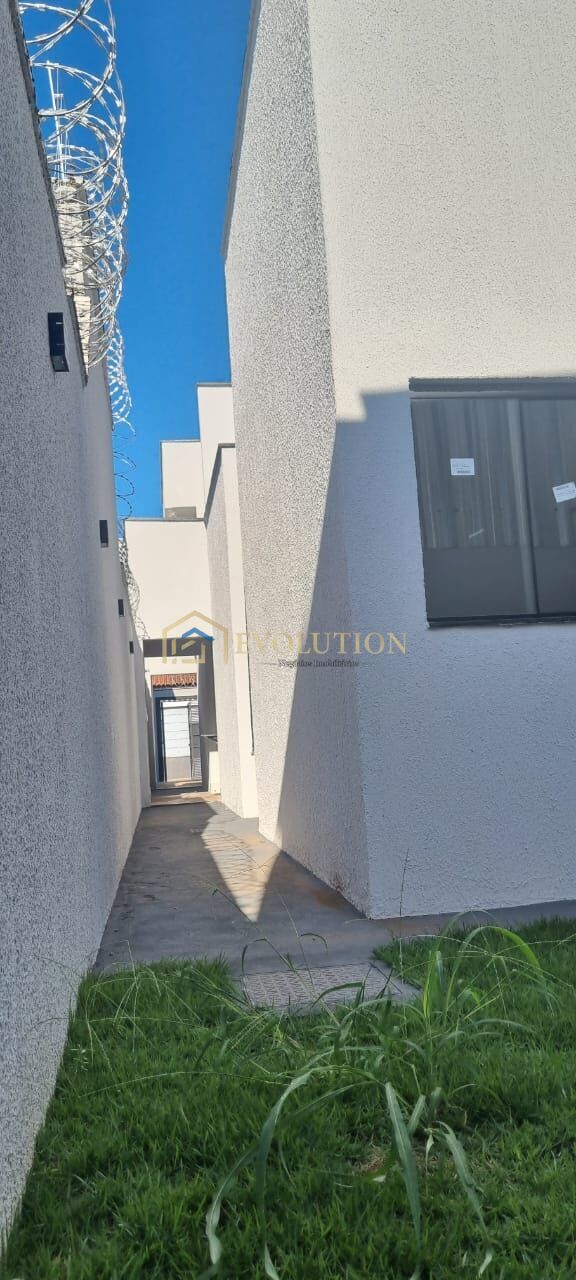 Casa à venda com 3 quartos, 95m² - Foto 18